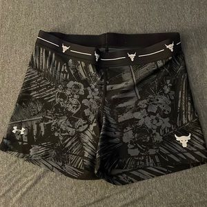 UNDER ARMOUR x PROJECT ROCK SHORTS